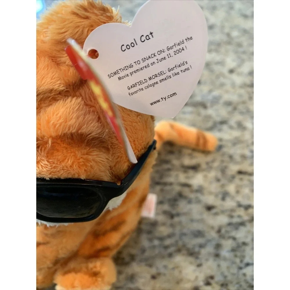 Ty Beanie Babies Cool Cat Garfield‎ With Sunglasses 2004